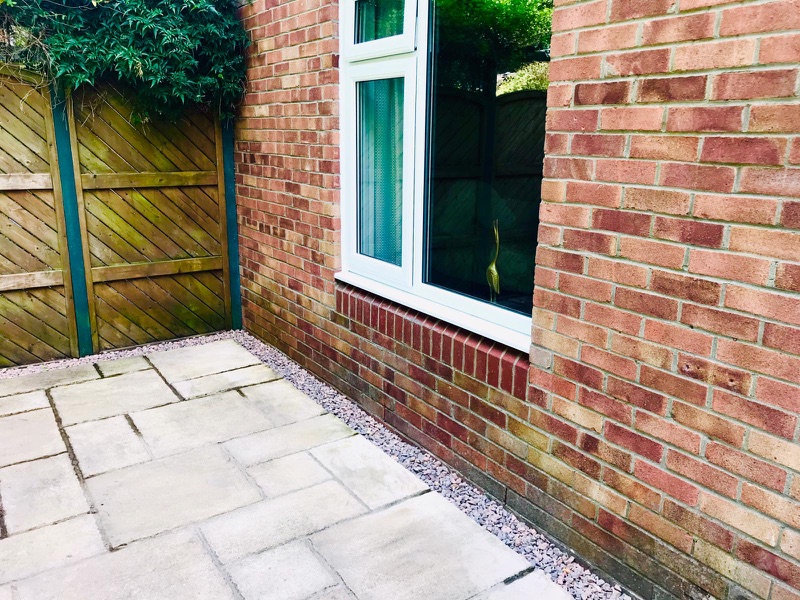 Clean patio and garden path after pressure washing in Cheltenham